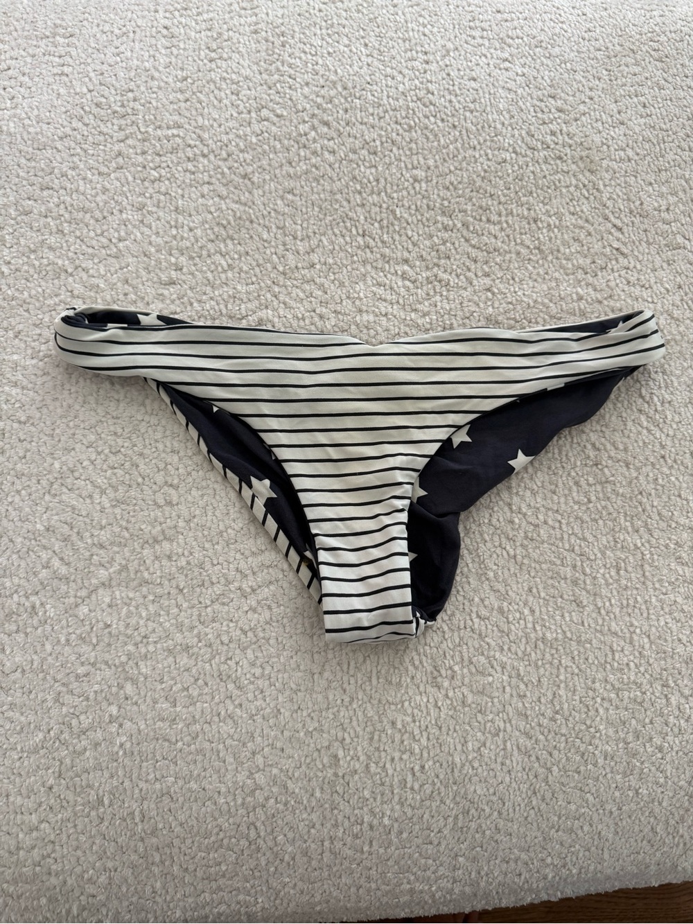Ripcurl Reversible Gray & White Stripe & Stars Bikini Bottom L
